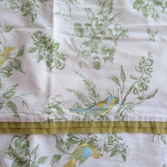 Martha Stewart Collection Standard Pillowcases Set of 2 Green Floral Bird Print - Picture 4 of 8